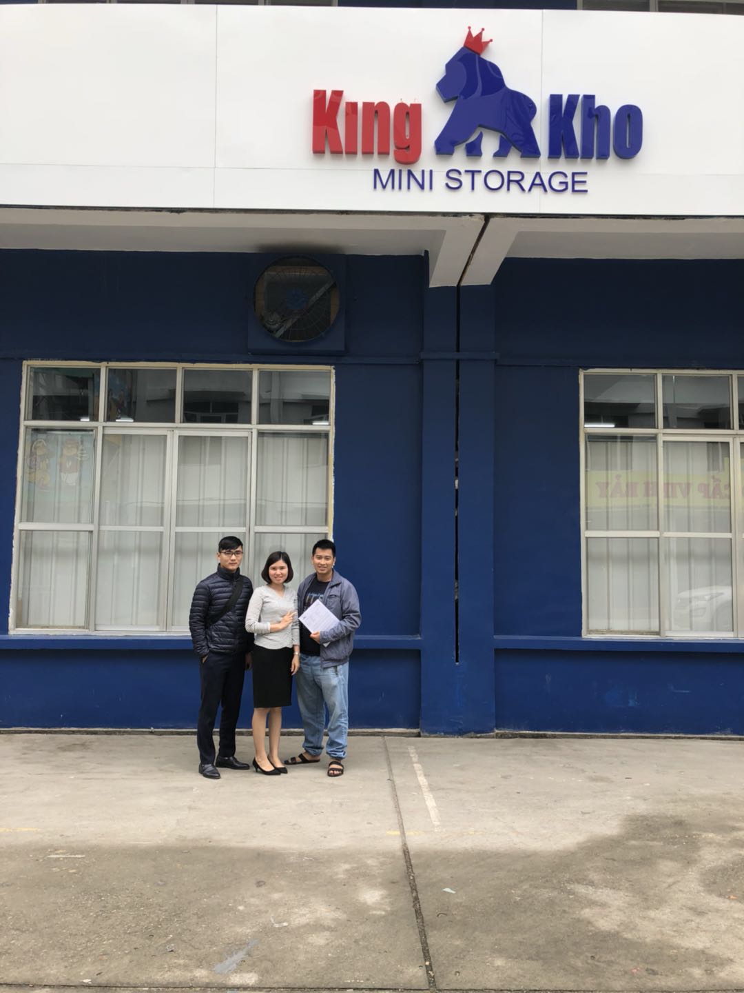 2018 10 mini storage customer 2 Phung